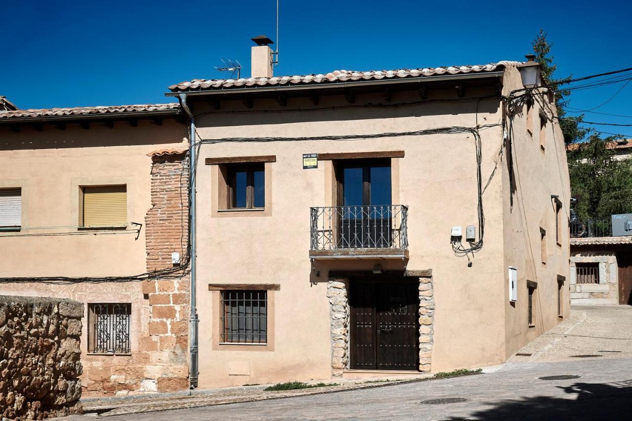 Hestia Vut Villa Ayllon Luaran gambar