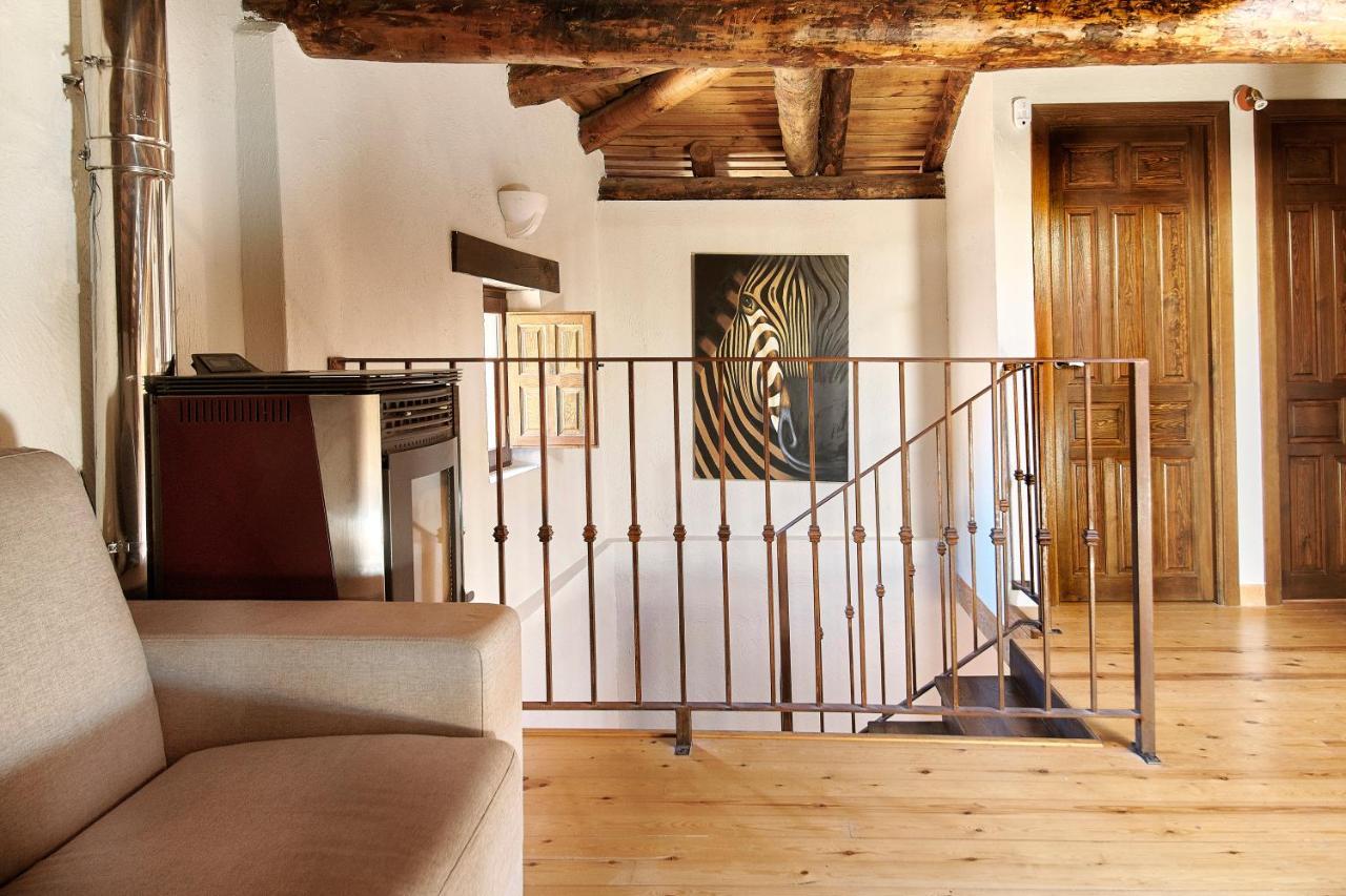 Hestia Vut Villa Ayllon Luaran gambar
