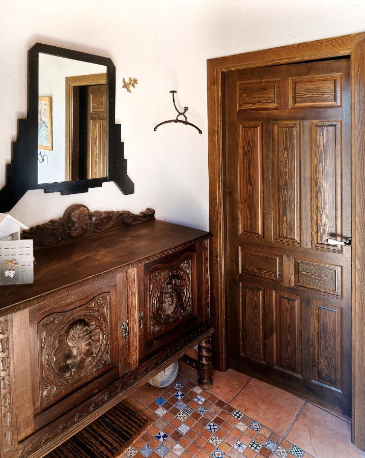 Hestia Vut Villa Ayllon Luaran gambar