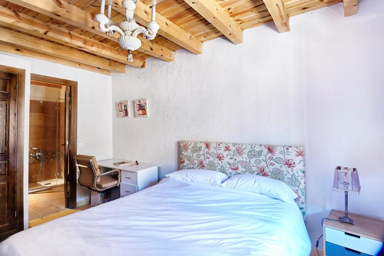 Hestia Vut Villa Ayllon Luaran gambar