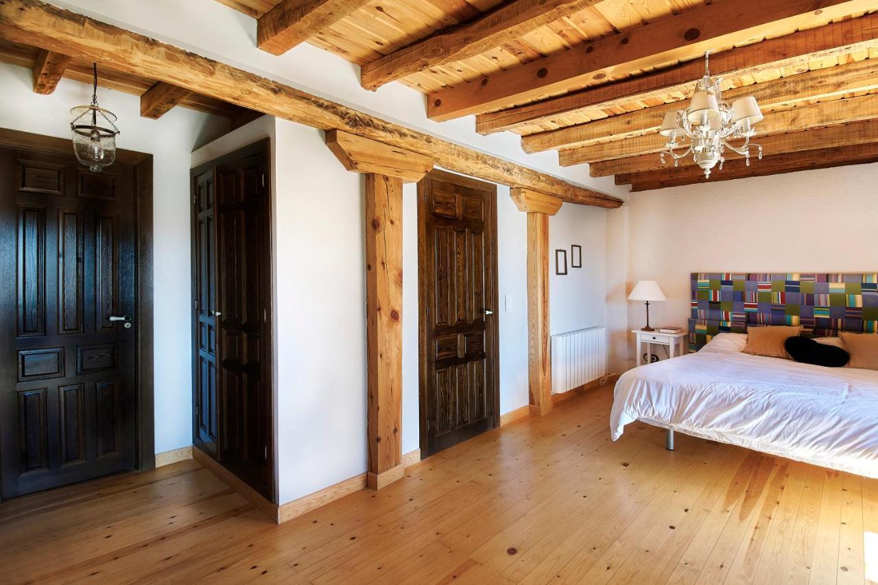 Hestia Vut Villa Ayllon Luaran gambar